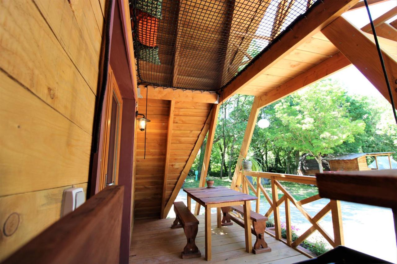 Habitat Createur - Hebergements Insolites Au Camping Municipal "Les Ecureuils" Recoubeau-Jansac Extérieur photo